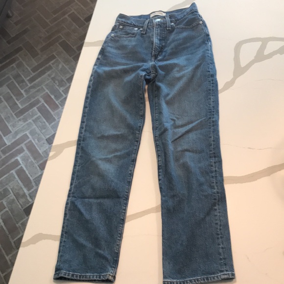 Madewell The Perfect Vintage Straight Jean, Size 23 - Picture 6 of 8